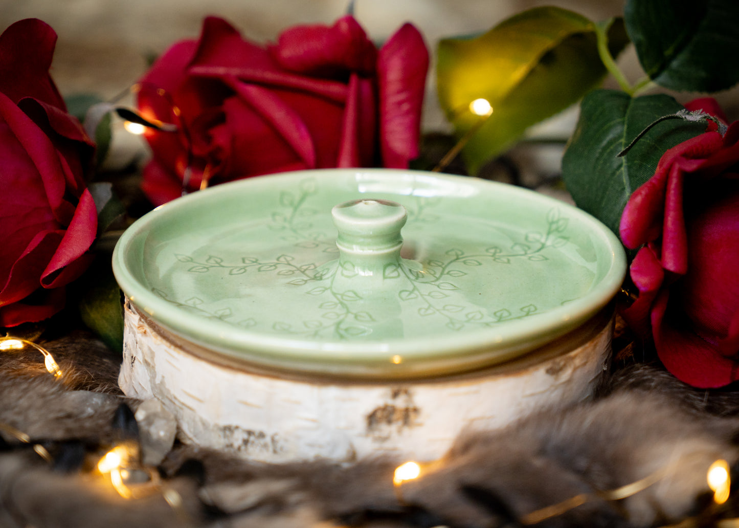 Celadon Spring Ivy Stick Incense Holder