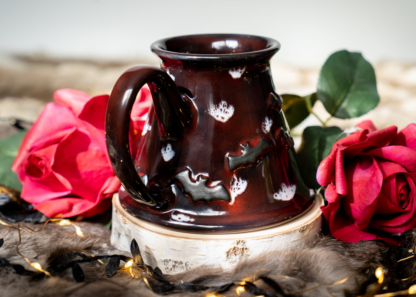 Red Skies Cloud of Bats Shortie Stein