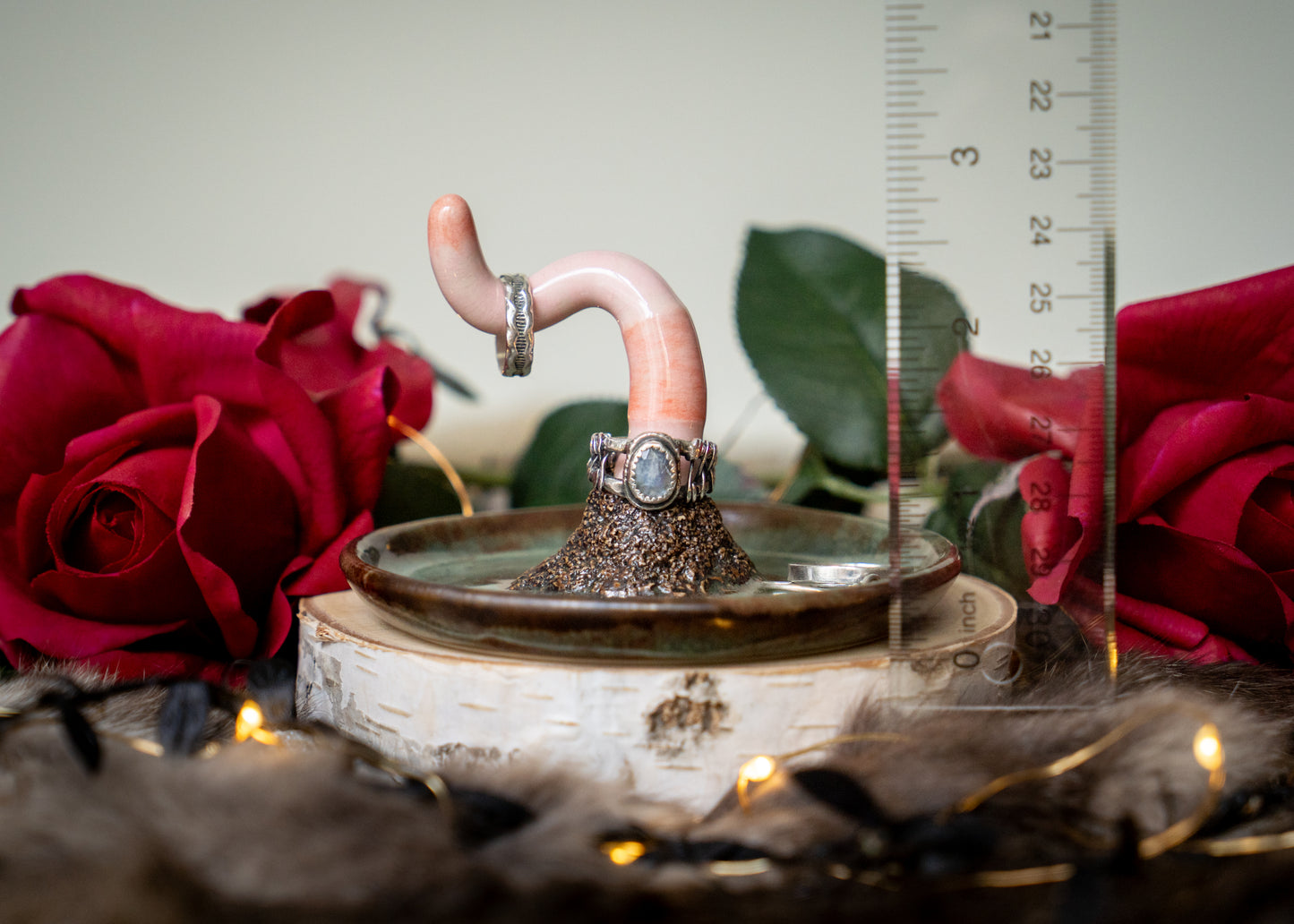 Extra Long Wiggly Worm Ring Holder