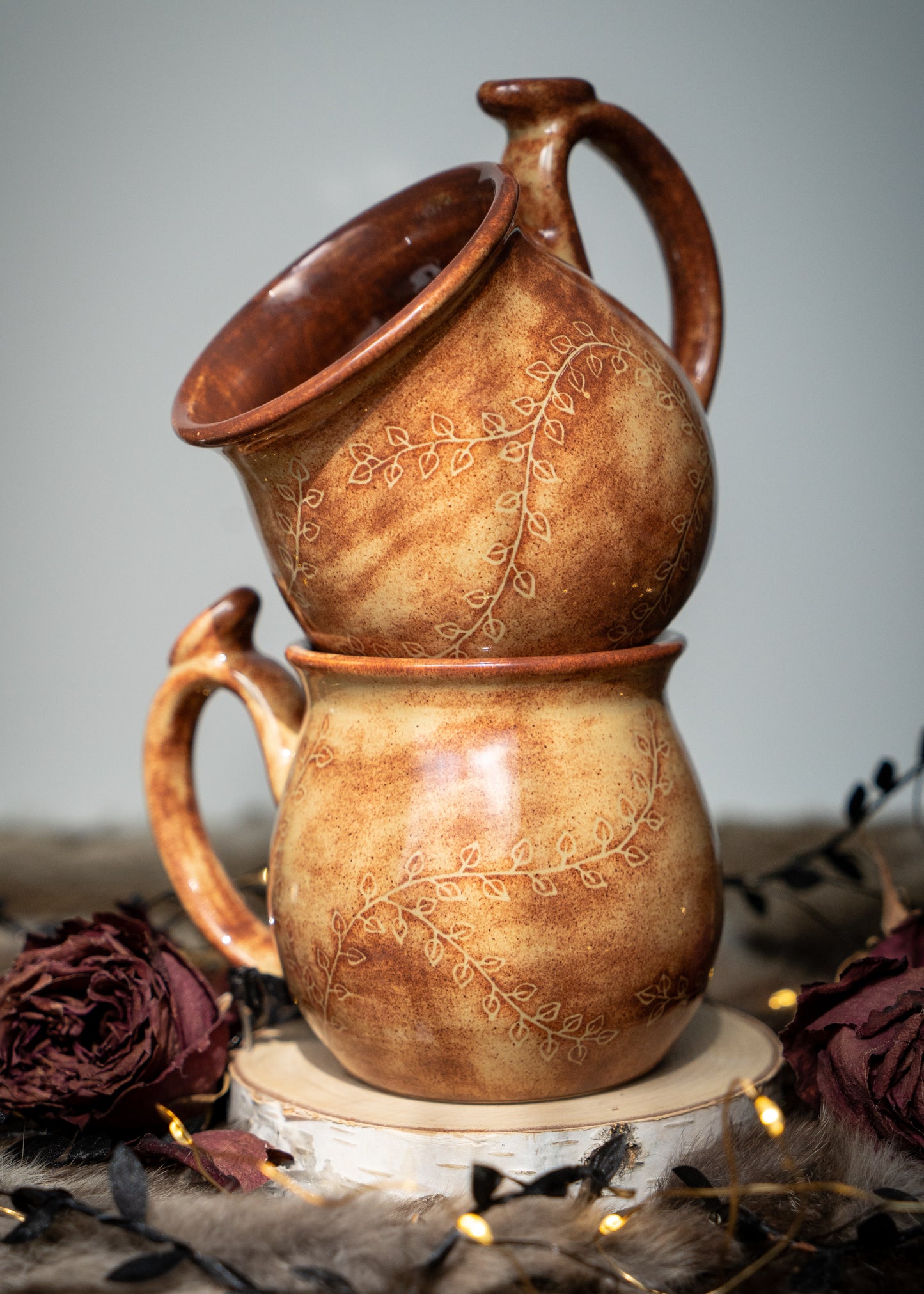 Autumn Ivy Mug with Thumb-rest