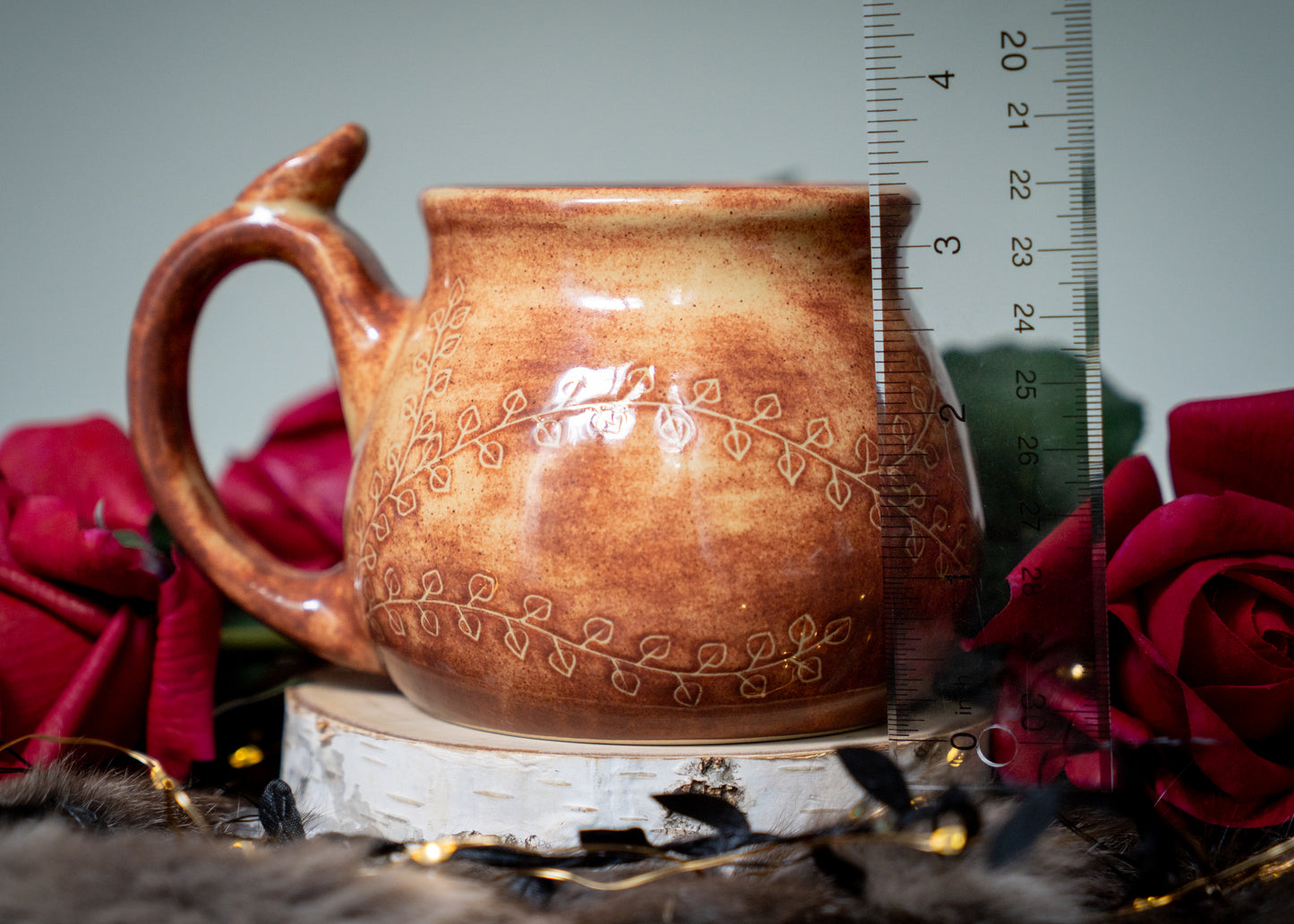 Autumn Ivy Mug with Thumb-rest