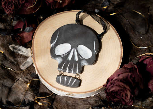 Black Skull With Hanging Jaw Ornament