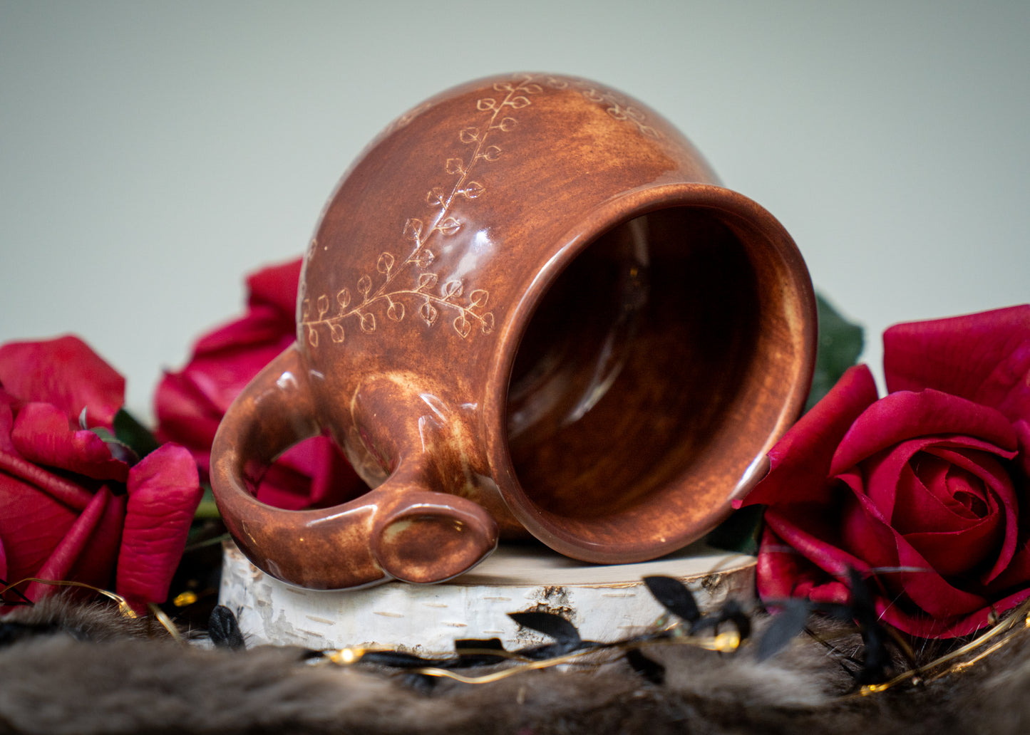 Extra Crispy Autumn Ivy Mug with Thumb-rest