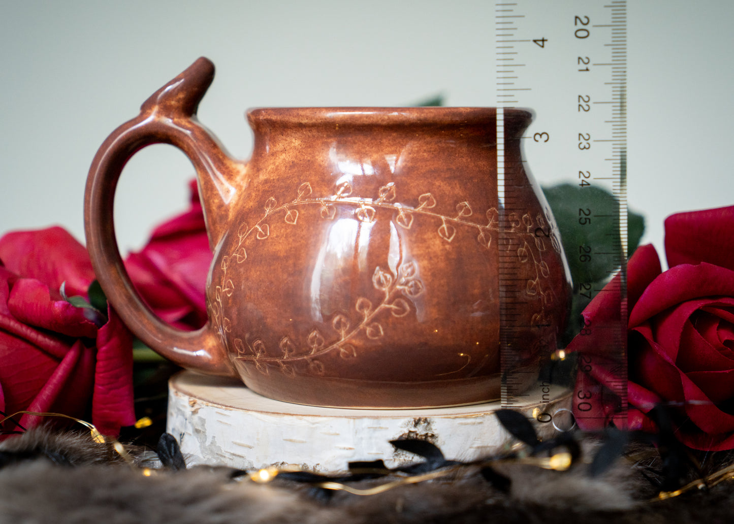 Extra Crispy Autumn Ivy Mug with Thumb-rest
