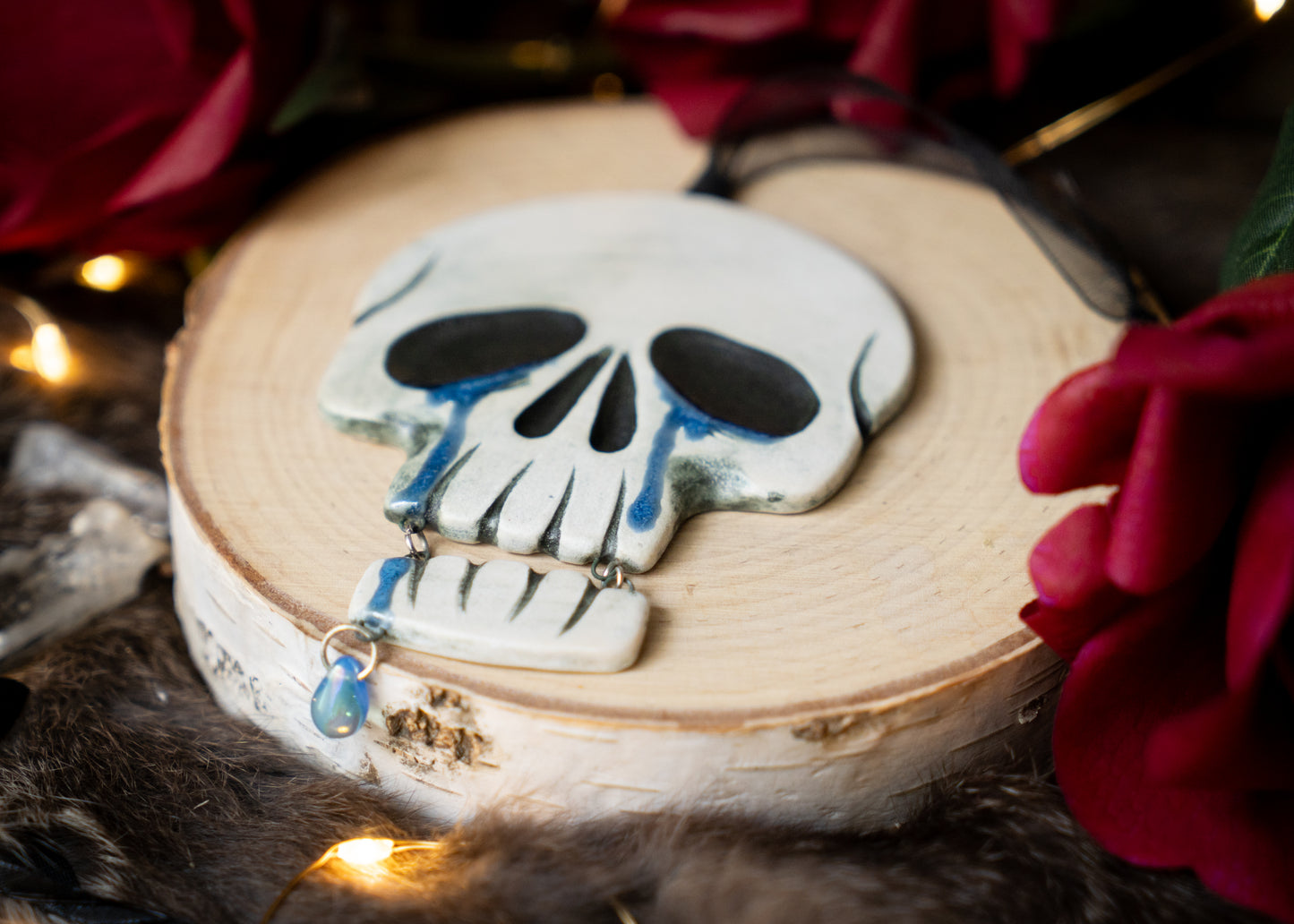 Crying Skull With Hanging Jaw Ornament
