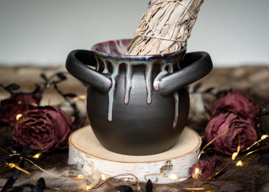 Drippy Purple Small Handled Cauldron