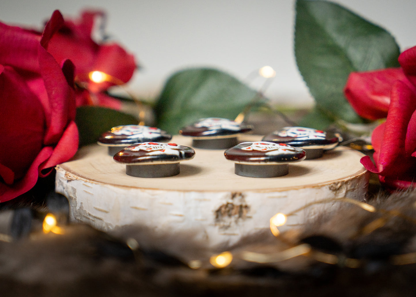 Lovestruck Skull Magnet