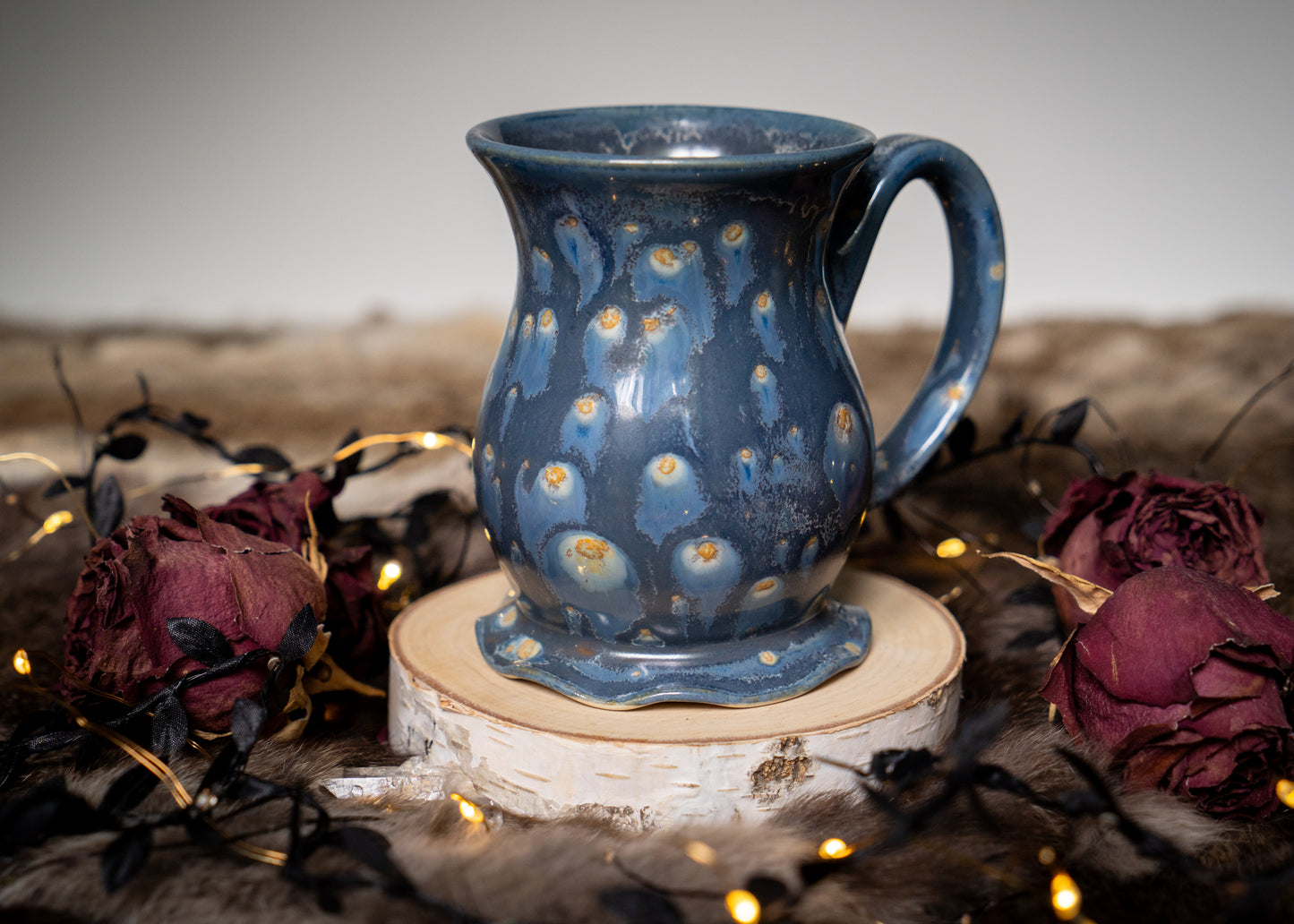 Starry Night Ruffle Mug