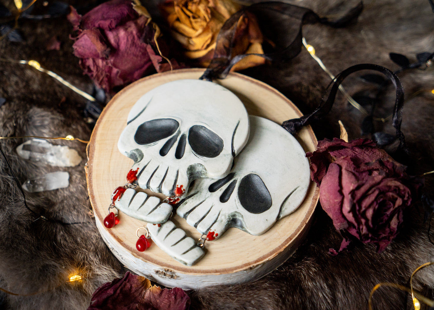 Vampire Skull With Hanging Jaw and Drip Ornament