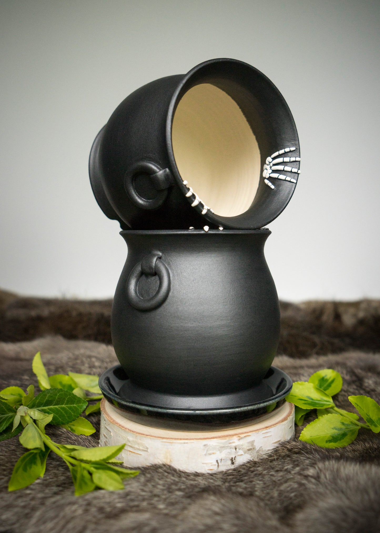 Double Skeleton Hand Cauldron Planter with Glittery Black Drip Tray