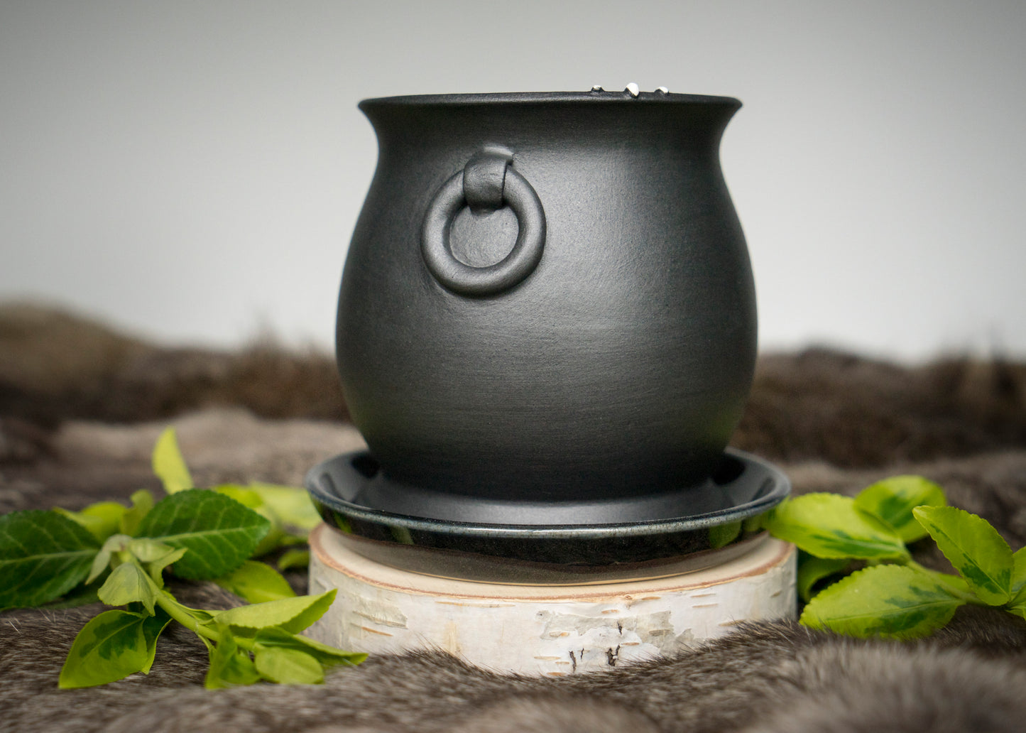 Double Skeleton Hand Cauldron Planter with Glittery Black Drip Tray