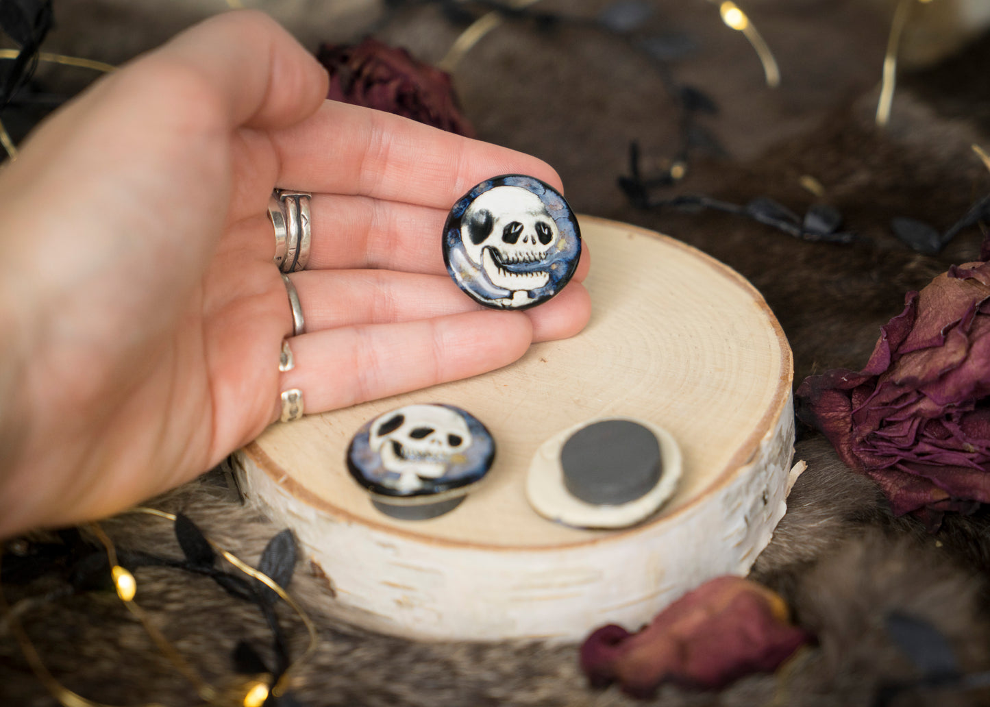 White Skull Magnets (6 Colour Options)